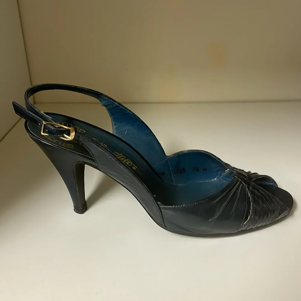 Stuart Weitzman Navy Blue Slingback Open Toe Leather Shoe size 7.5